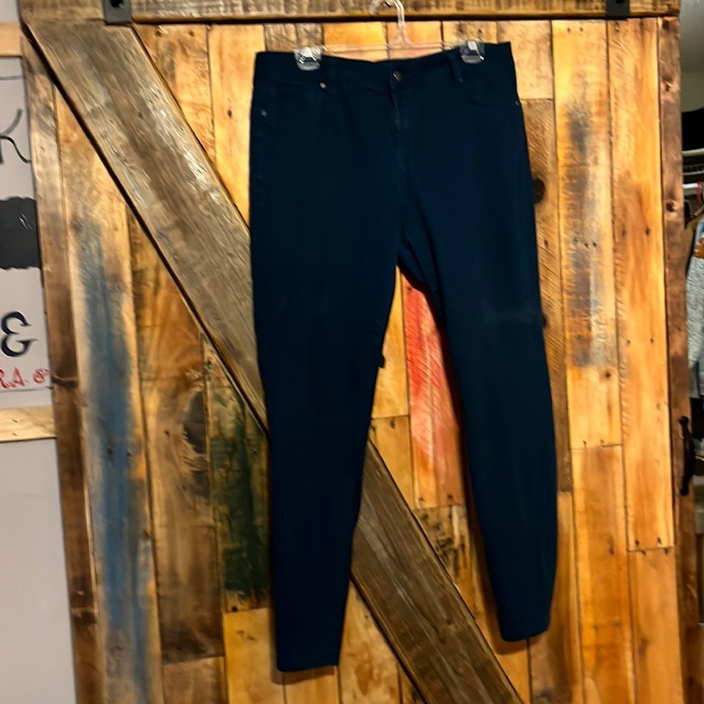 Stretchy dark turquoise skinny Jean